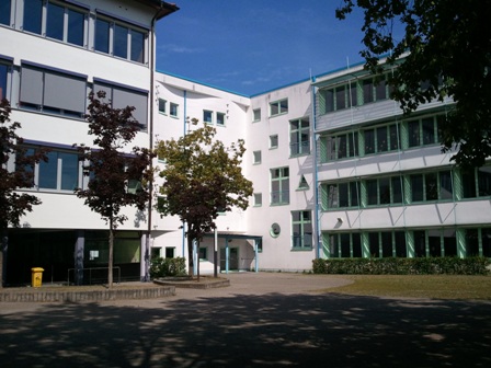 Unsere Schule stellt sich vor